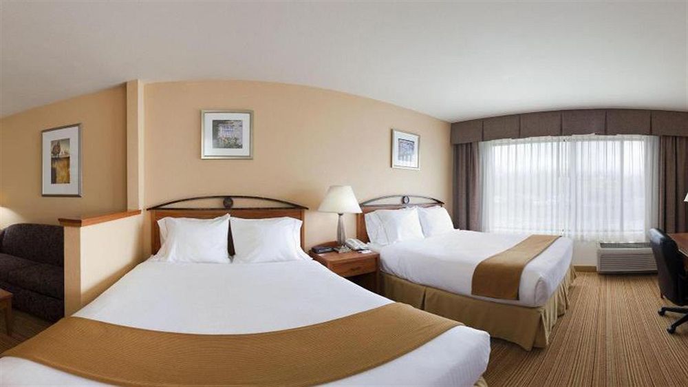 Holiday Inn Express Hotel Germantown - Northwest Milwaukee, An Ihg Hotel Экстерьер фото